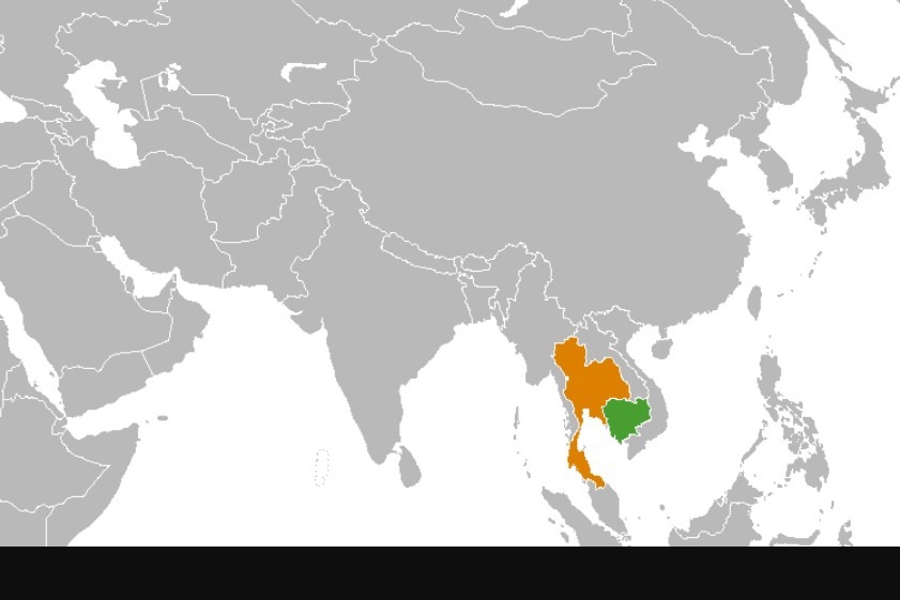 Armed clashes erupted early Thursday between Thai and Cambodian forces4