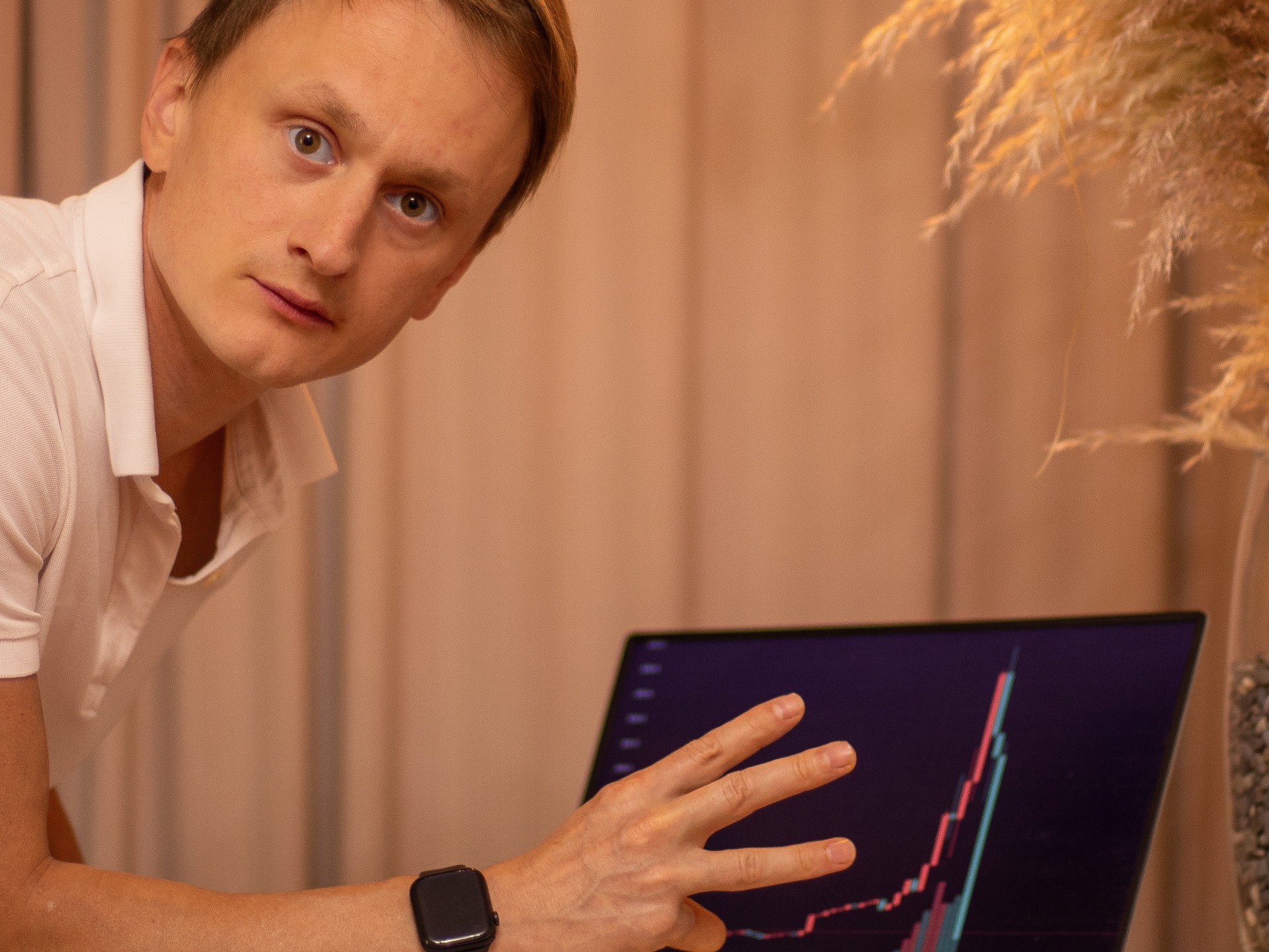 Bitcoin technical analysis today: trend line bounce fades, IV rises, and a  clean trade map | investingLive