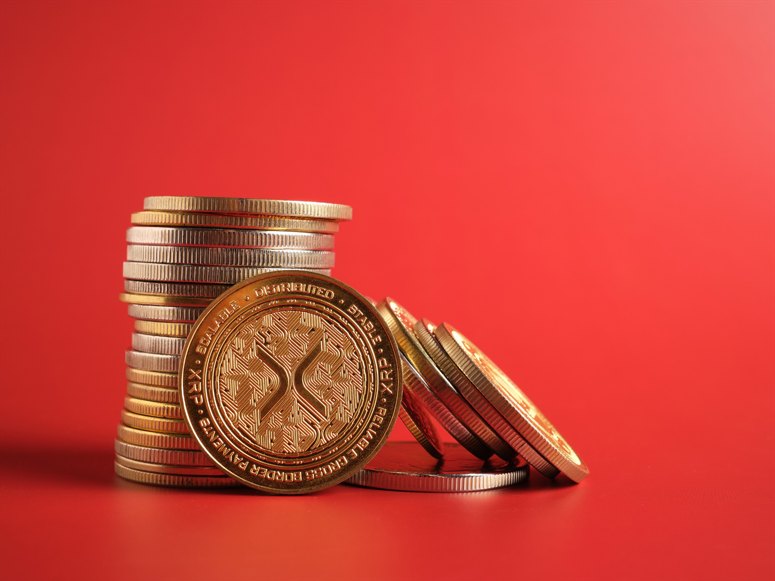 Crypto is red today but tradeCompass is open to both sides