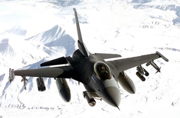 F-16 fighter jet 06 March 2023