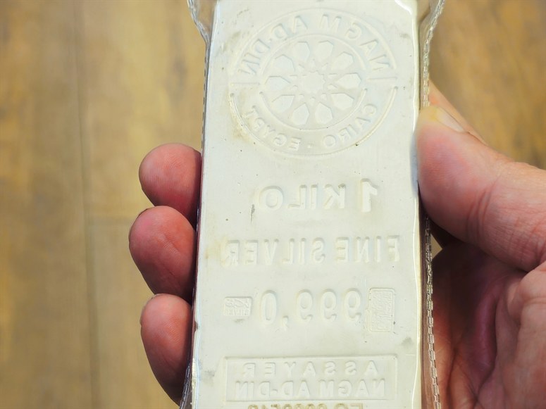 Silver bars attractive in light of this silver price analysis