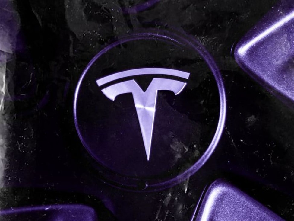 German Tesla plant to step up output despite weakness in Europe - pick up in demand seen