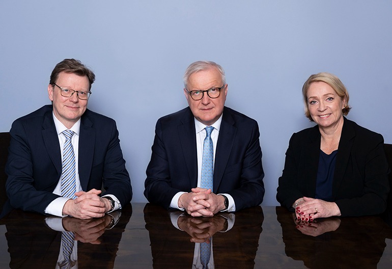 Tuomas Välimäki, Governor of the Bank of Finland is Olli Rehn, Marja Nykänen is Deputy Governor 2