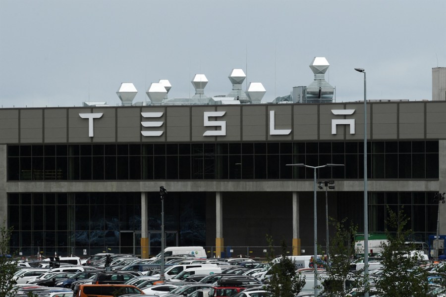 tsla
